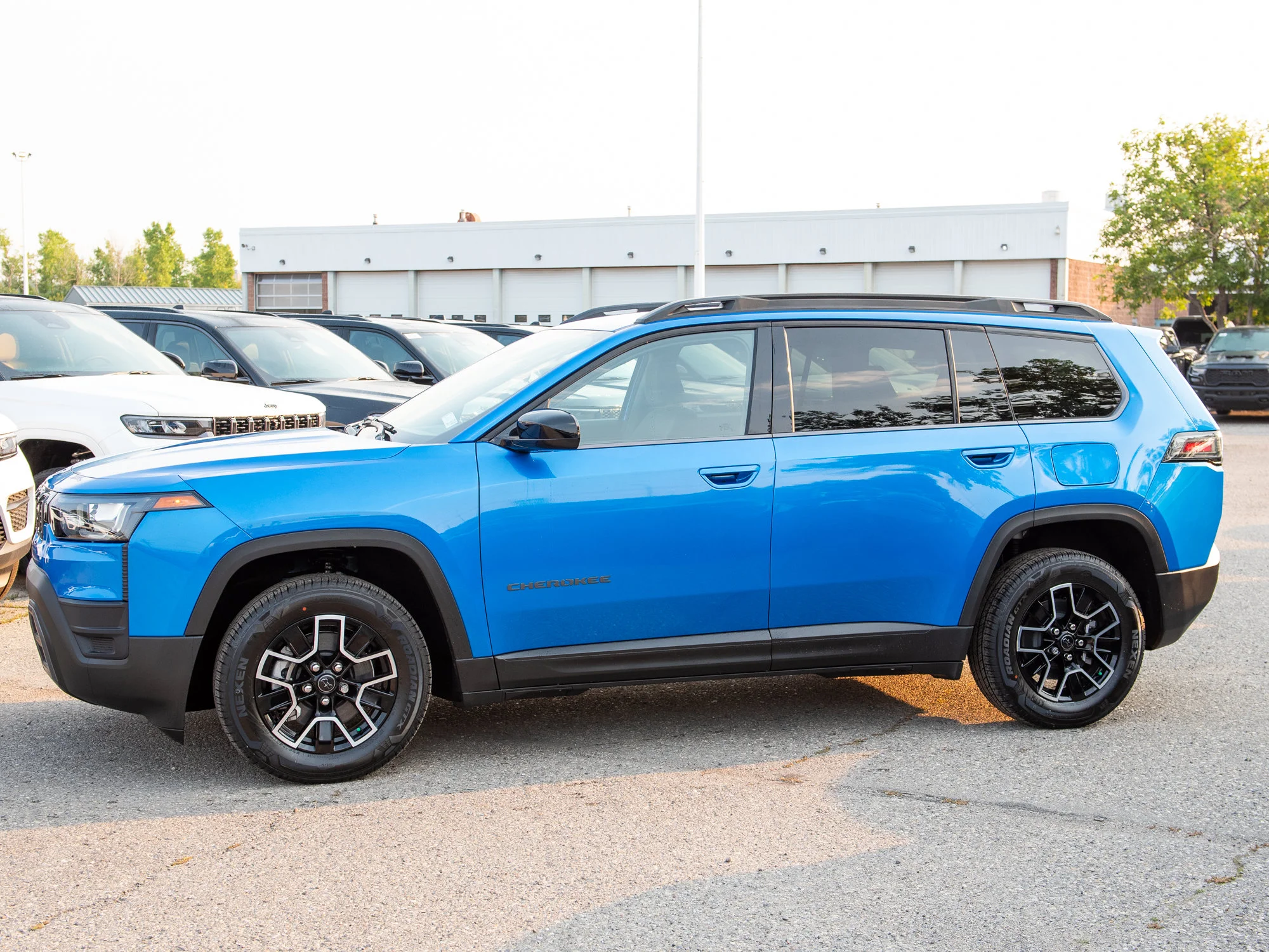 New 2026 Blue Jeep Base* Hybrid, 6.3L/100kms, Heated Seats, Adaptive Cruise image 2