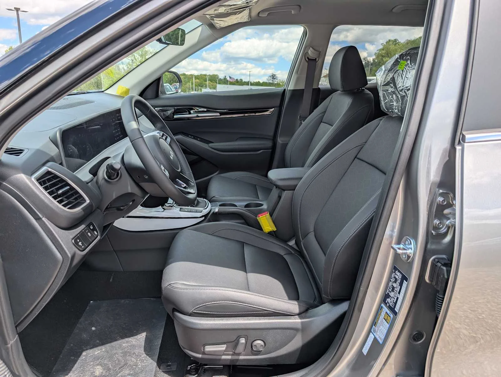 New 2026 Steel Gray Kia EX image 4