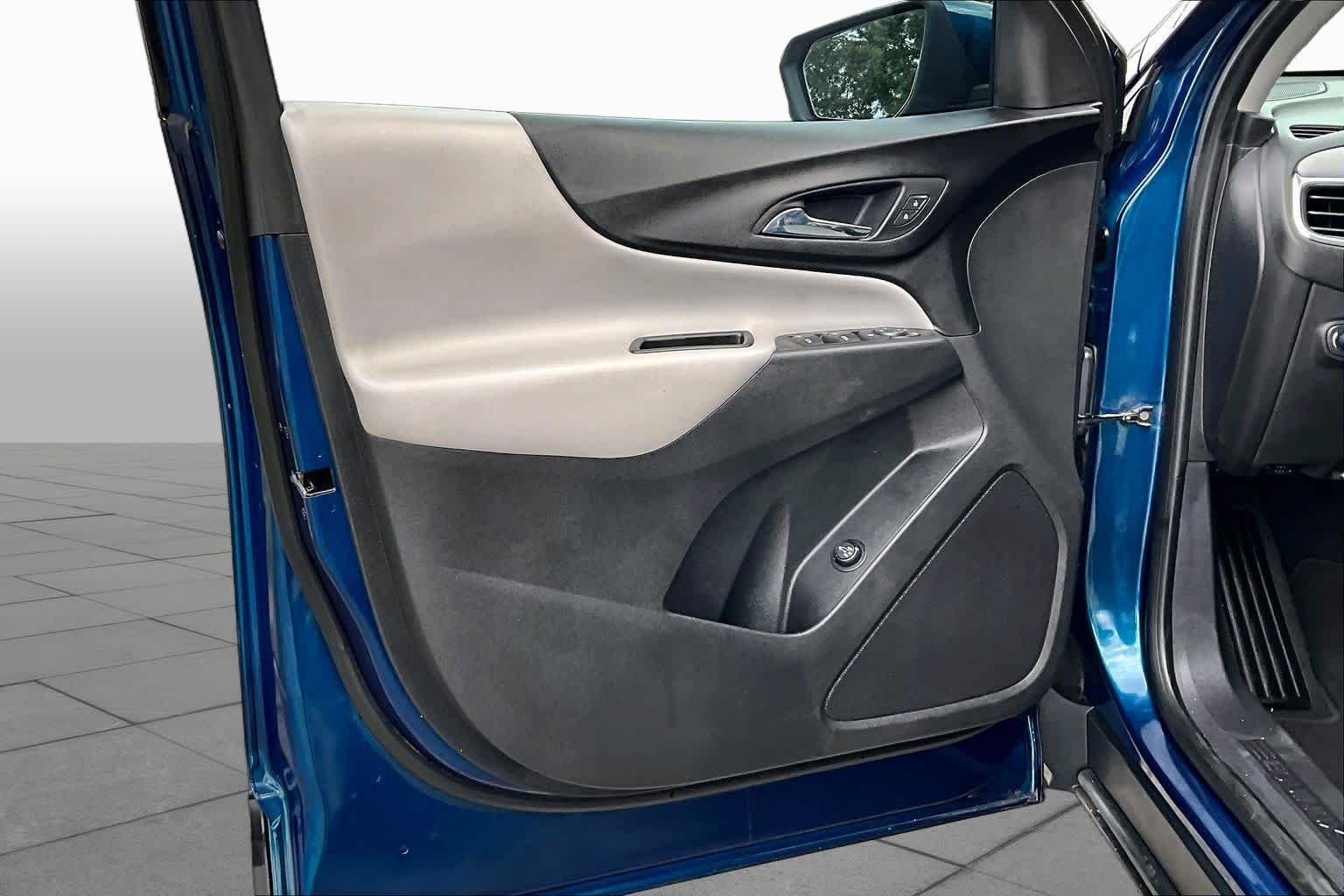Used 2020 Pacific Blue Metallic Chevrolet LT image 26