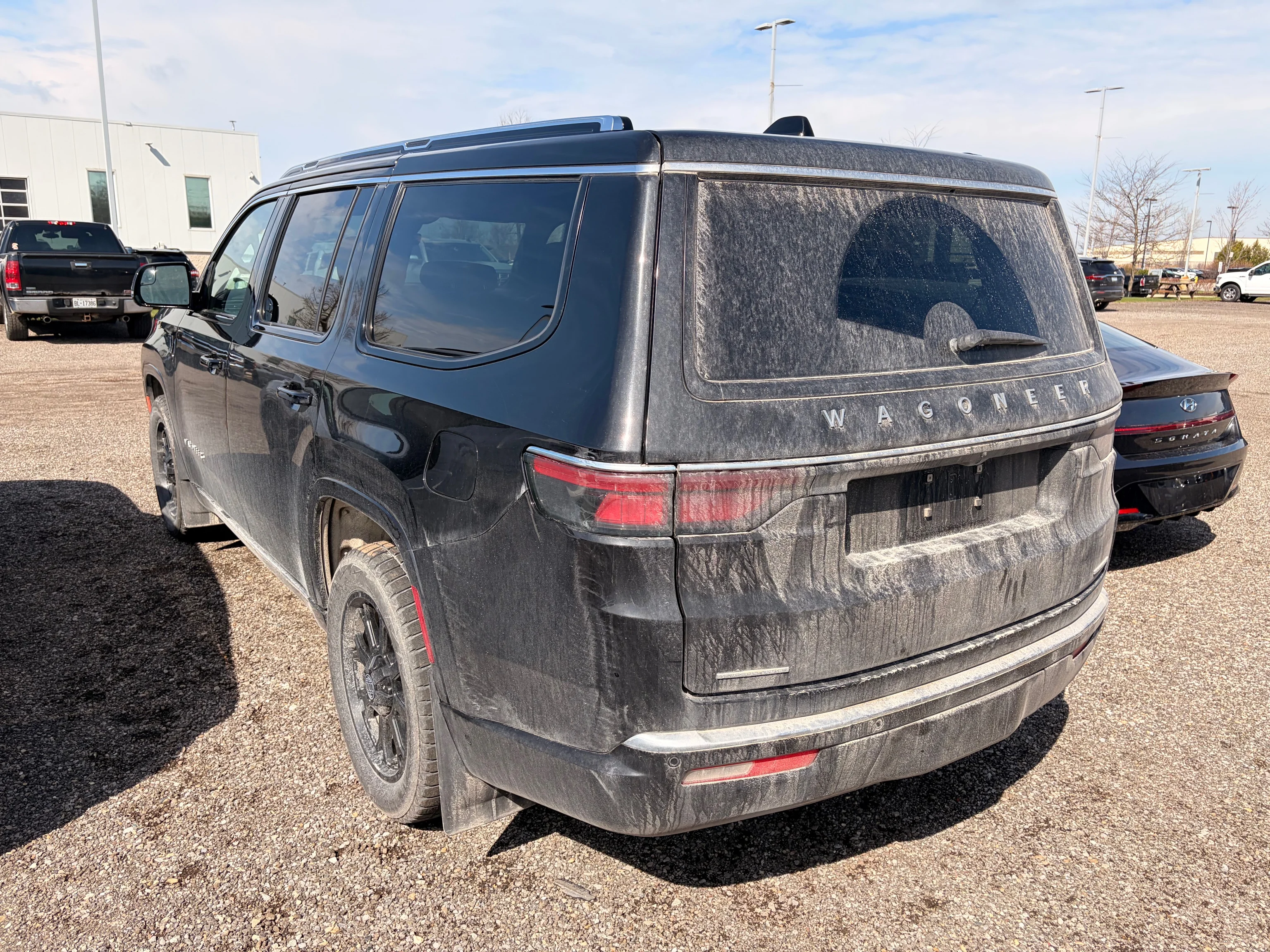 Used 2023  Jeep Series III image 4