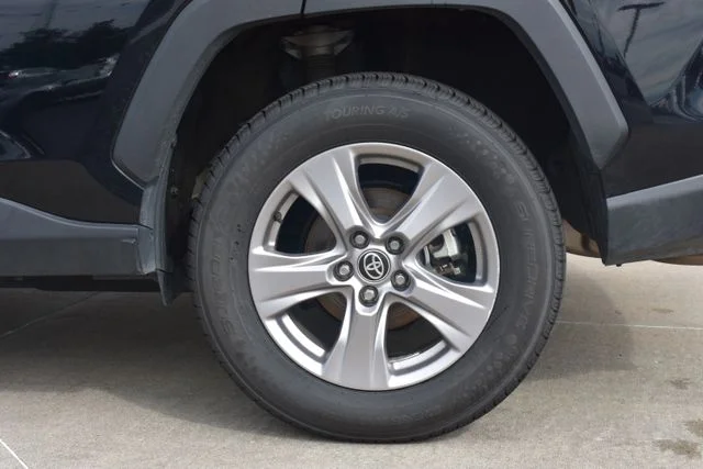 Used 2025 Black Toyota XLE image 8