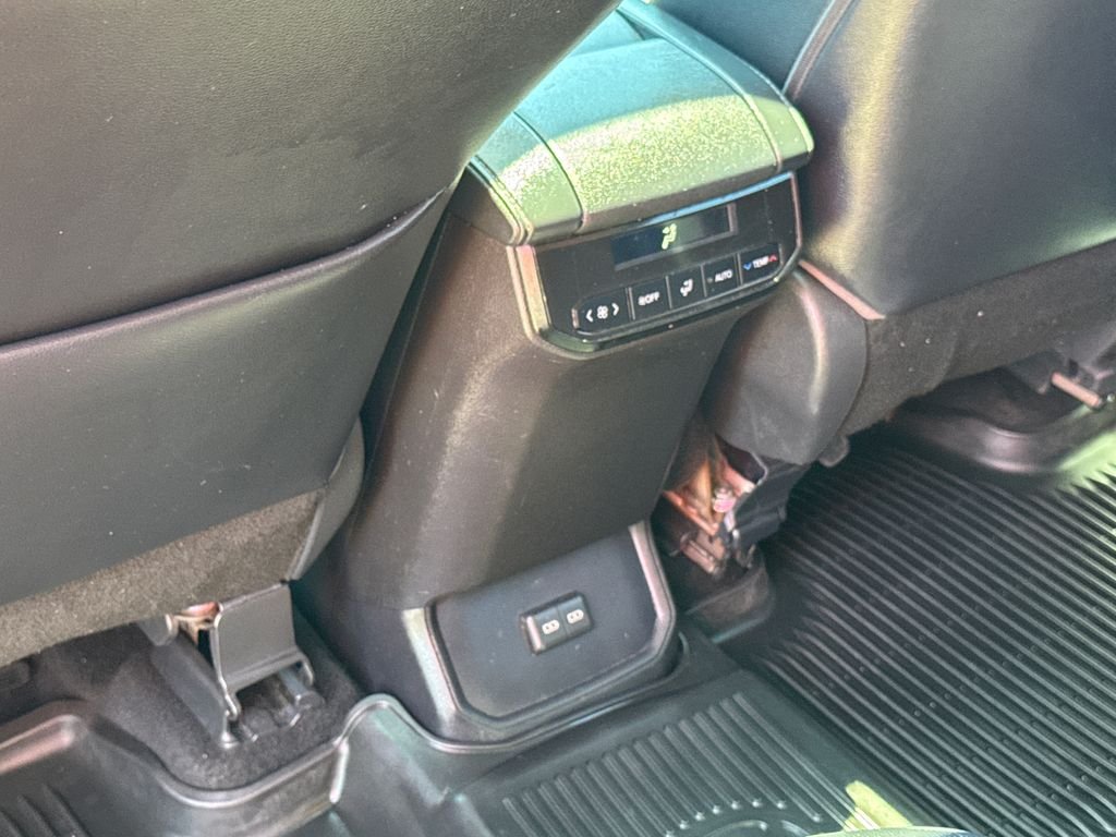 Used 2022 Gray Toyota XLE image 40