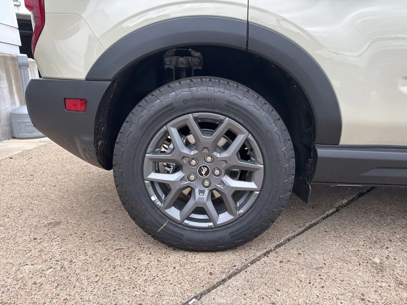 New 2025 Desert Sand Ford Big Bend® image 9
