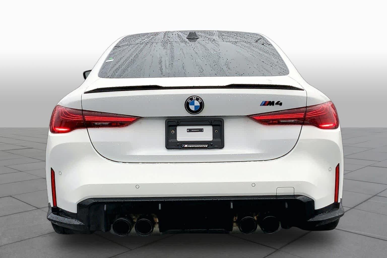 Used 2025 Alpine White BMW  image 5