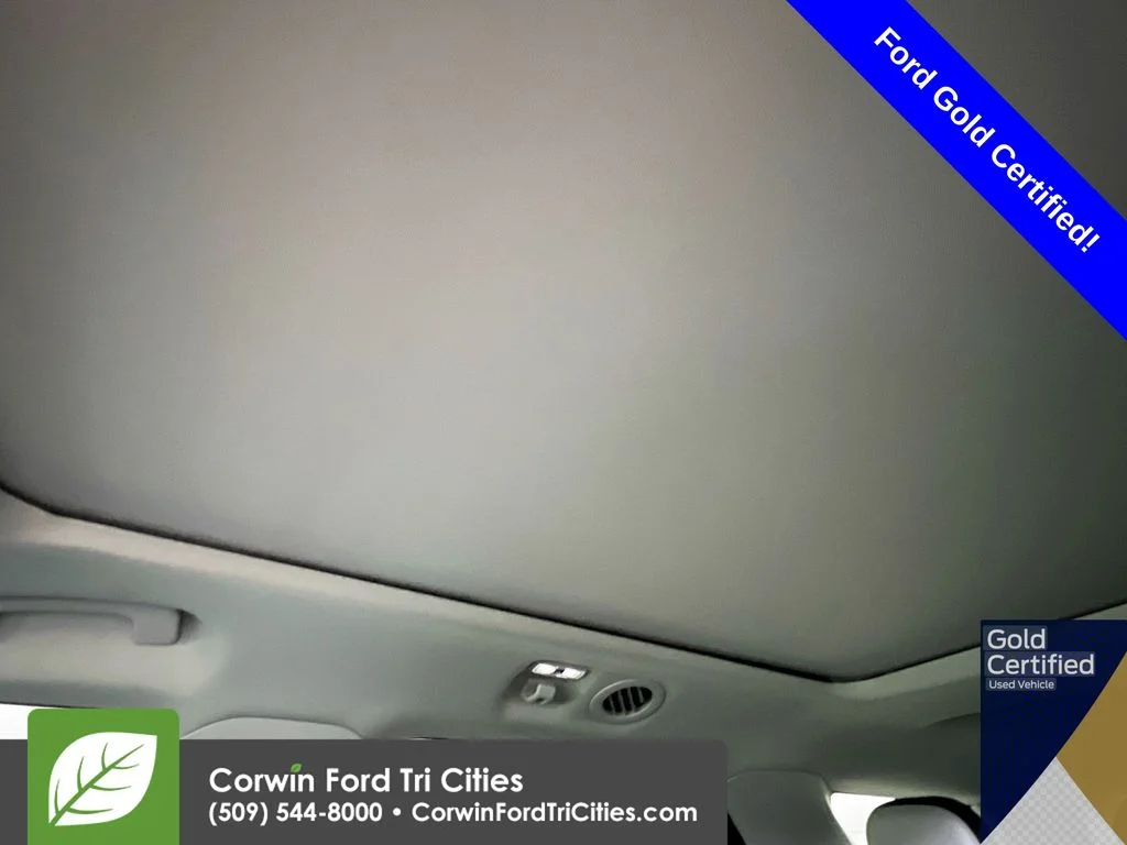 Used 2021 Oxford White Ford XLT image 27