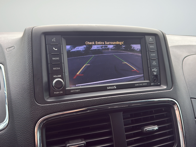 Used 2019 Gray Dodge SE image 15