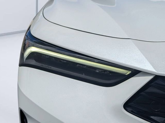 Used 2024 Platinum White Pearl Acura A-Spec Package image 9