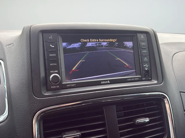 Used 2019 Gray Dodge SE image 15