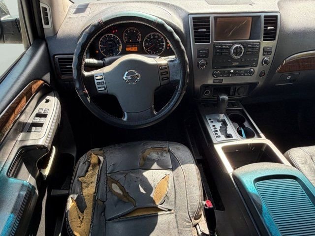Used 2010 Blue Nissan Titanium image 12