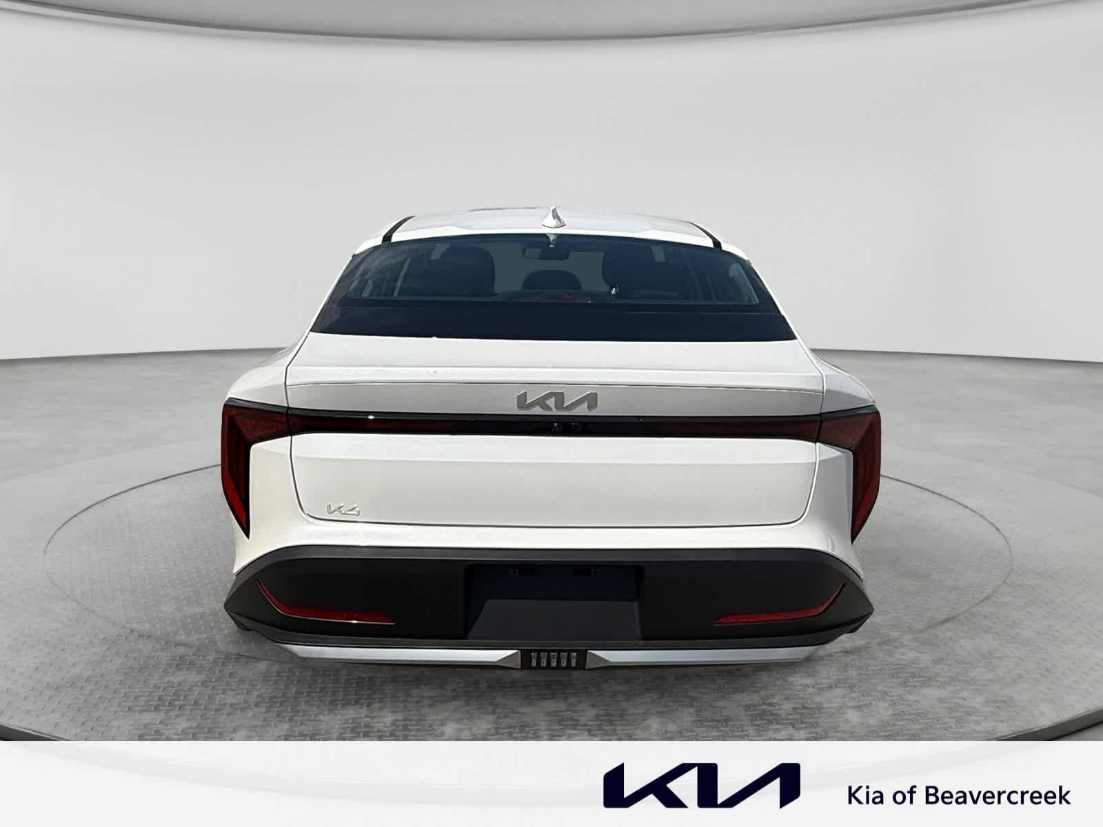 New 2026 Snow White Pearl Kia LXS image 6