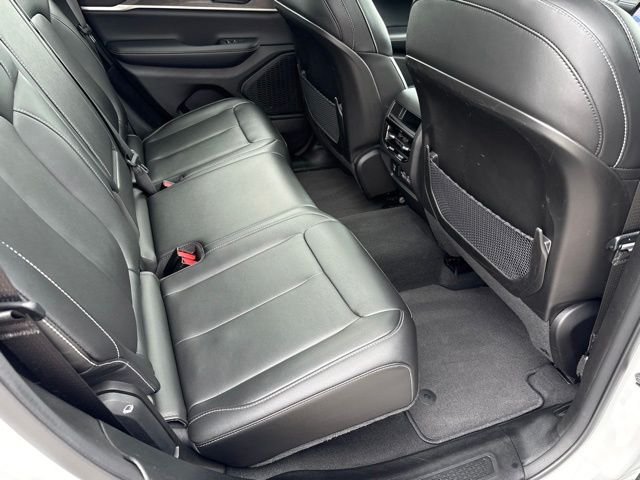 Used 2023 White Jeep Limited image 16