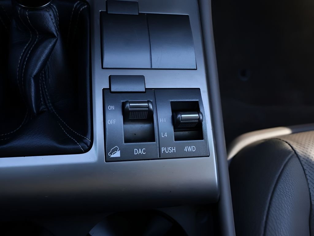 Used 2019 Nightfall Mica Lexus 460 image 24