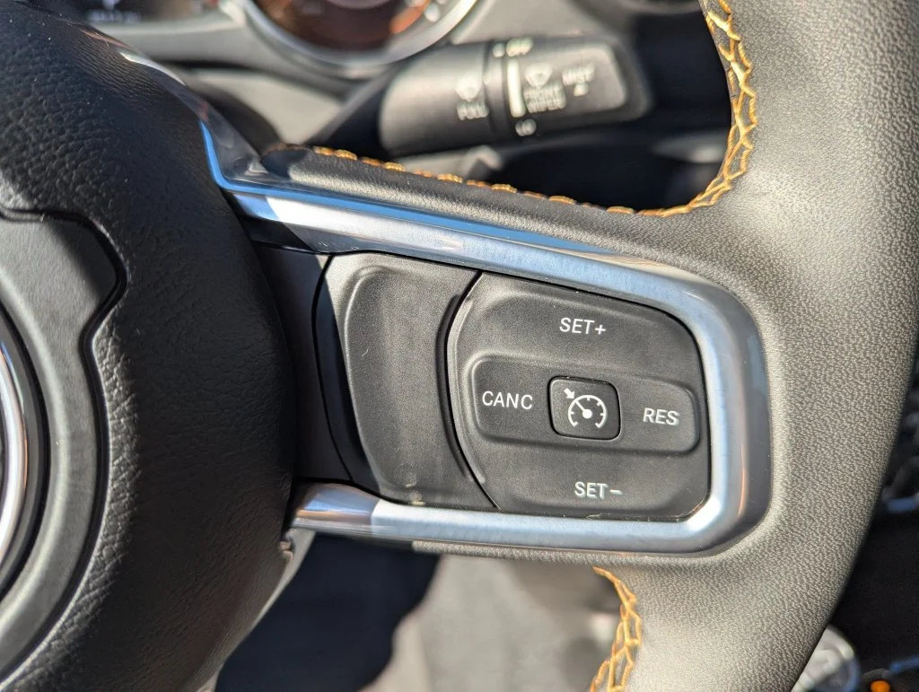 Used 2023 Black Jeep Overland image 23