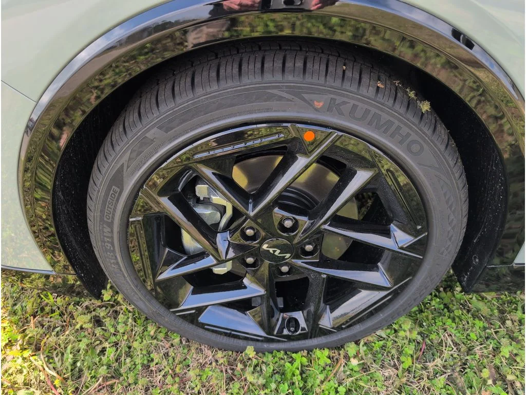 2026 Kia K4 GT-Line Turbo - Photo 9