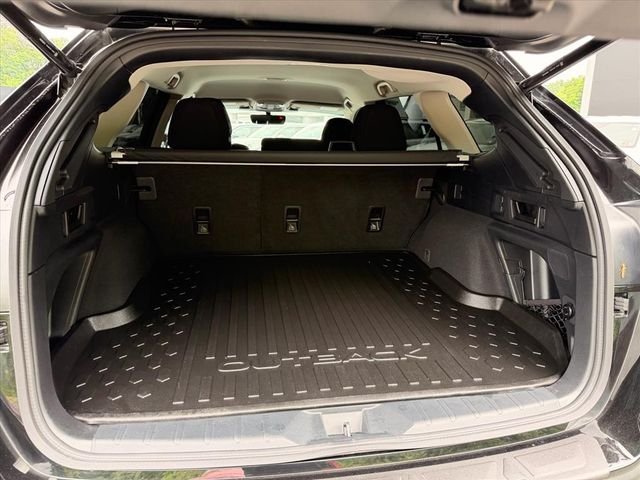 Used 2025 Black Subaru Premium image 28
