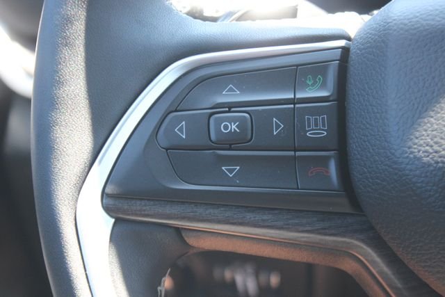 Used 2024 White Jeep Limited image 16
