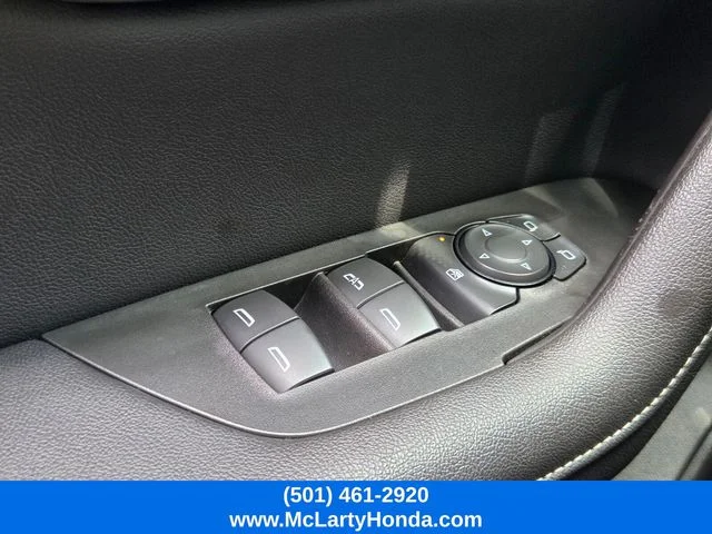 Used 2025 Summit White Chevrolet LT image 32