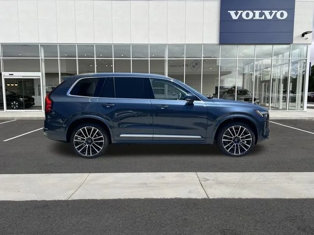 2025 Volvo XC90 Ultra - Photo 8