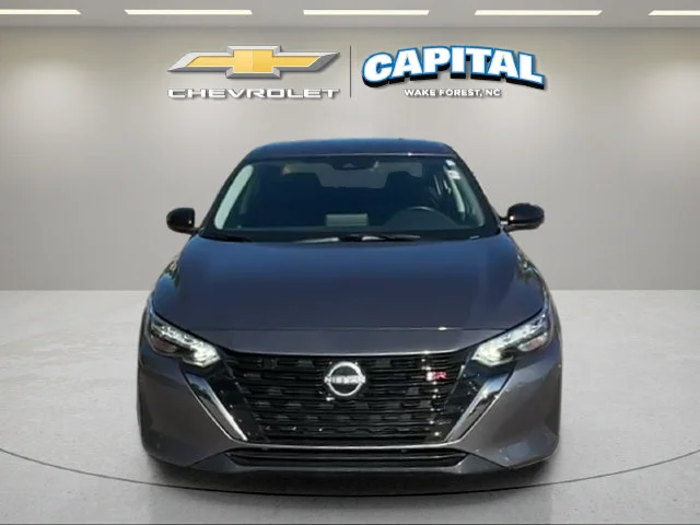 Used 2025 Gray Nissan SR image 9