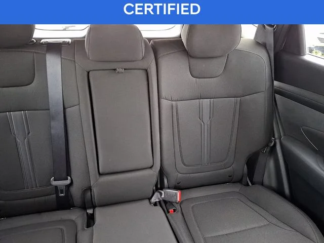 Used 2025 White Hyundai SEL image 20