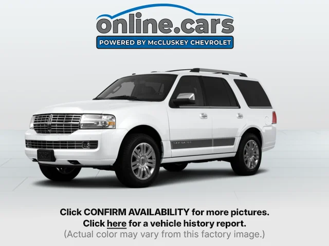 Used 2013 White Lincoln Base image 1