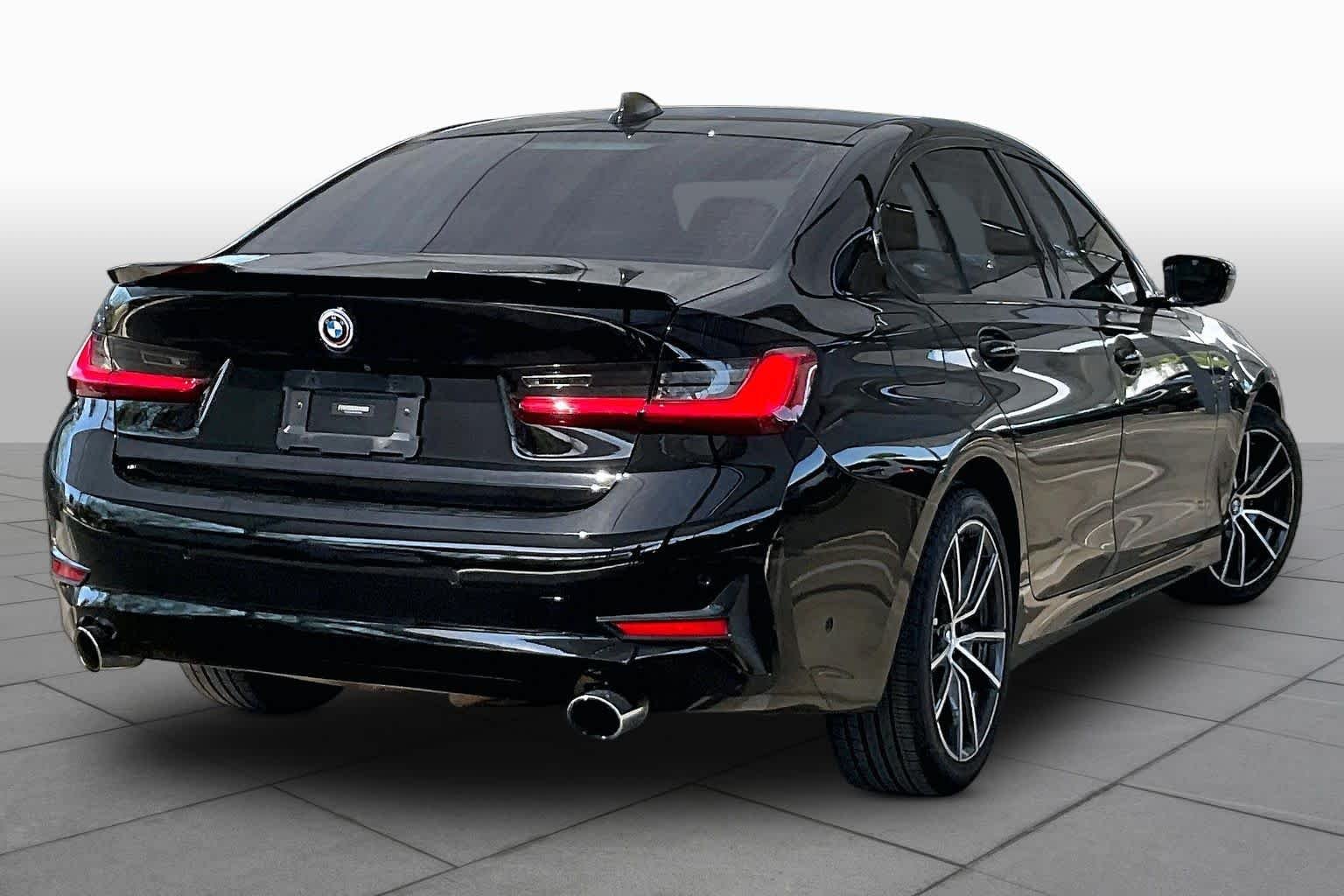 Used 2020 Jet Black BMW 330i image 12