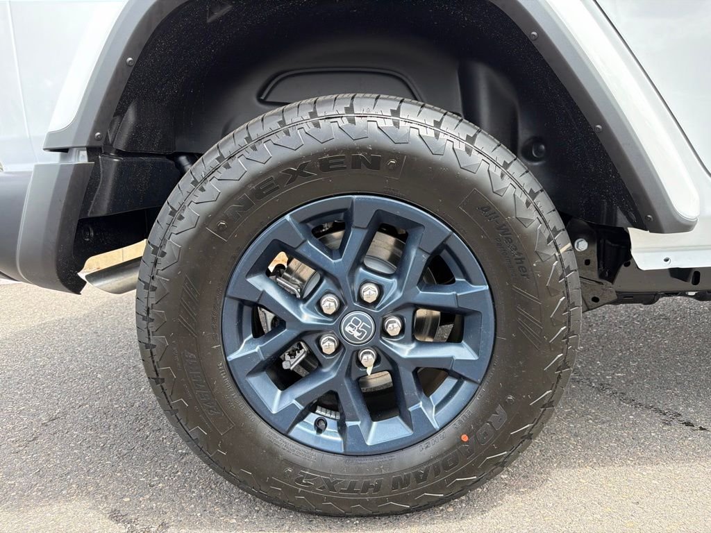 New 2026 Bright White Clearcoat Jeep 85th Anniversary Edition image 9