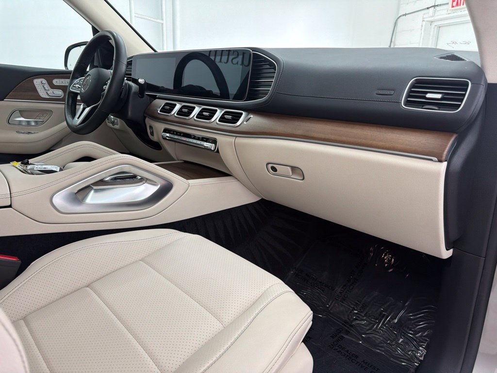 Certified Used 2022 Silver Mercedes-Benz GLS 450 image 33