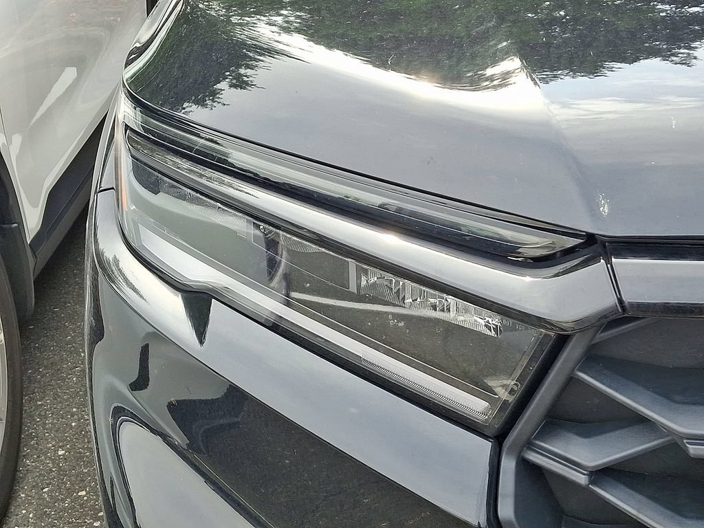 Certified Used 2025 Crystal Black Pearl Honda AWD Sport image 8