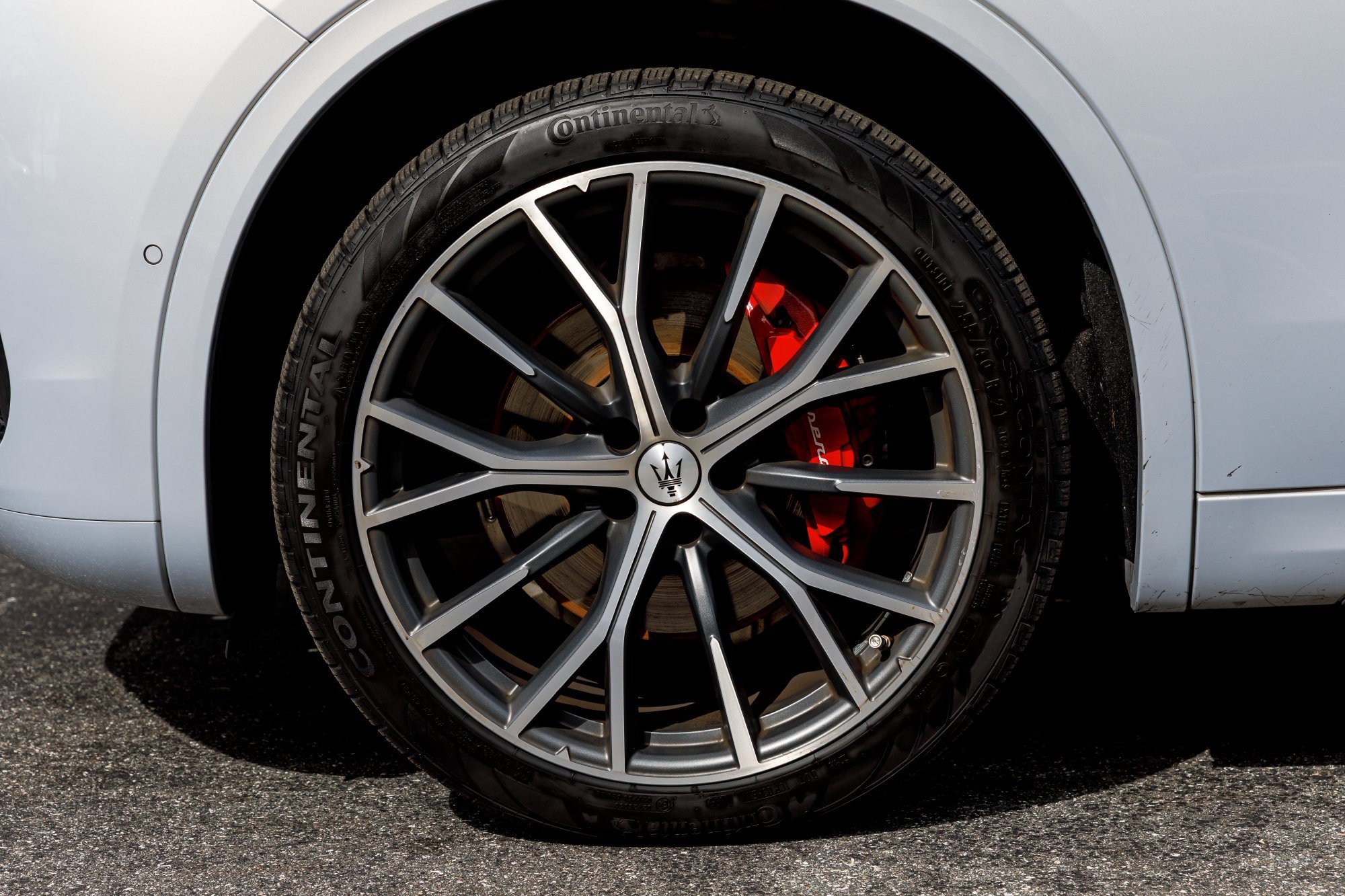 Used 2023 Bianco Astro Metallic Maserati Modena image 13