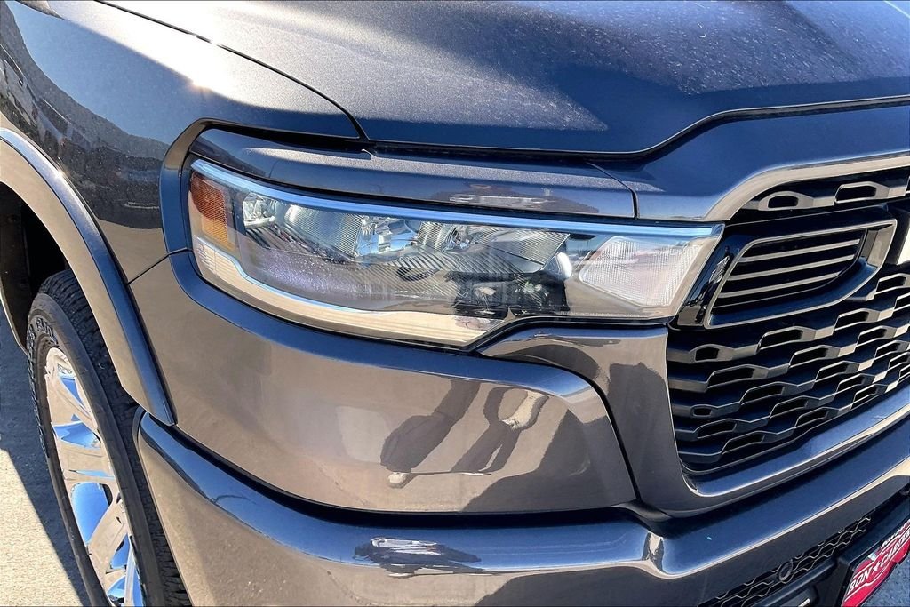 New 2026 Ram 1500 Big Horn/Lone Star 4D Crew Cab