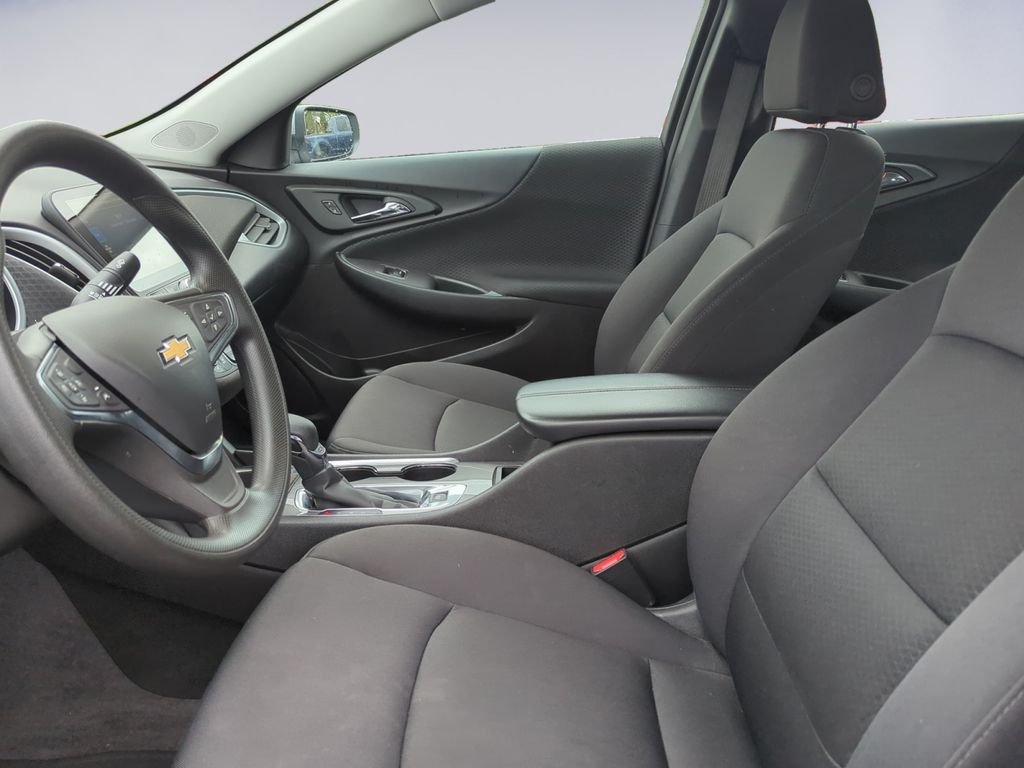 Used 2024 Gray Chevrolet LT image 16
