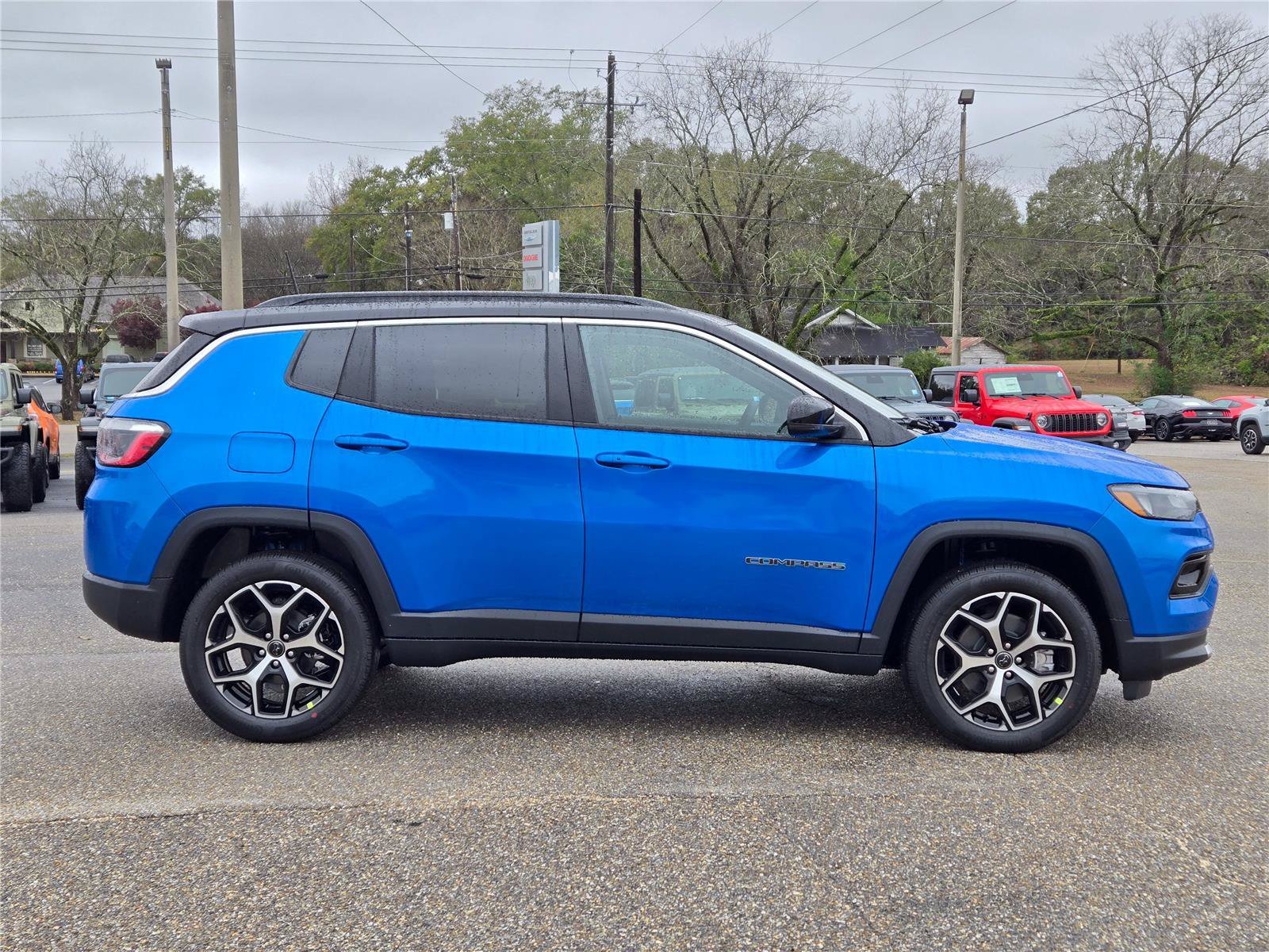 New 2026 Hydro Blue Pearlcoat Jeep Limited image 5
