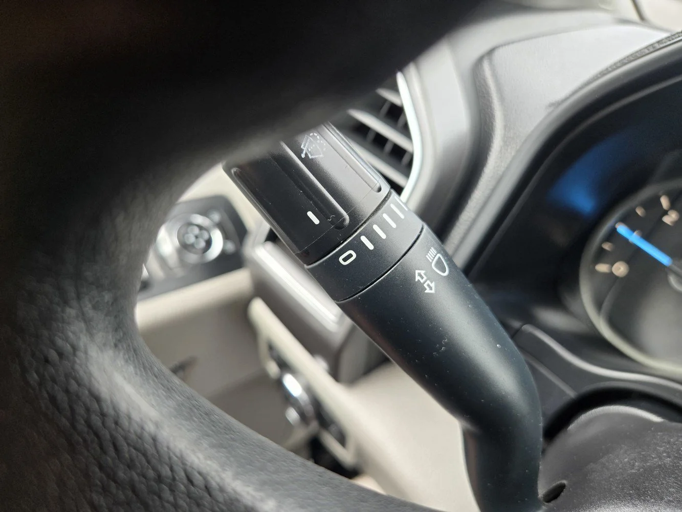 Used 2018  Ford XLT image 21