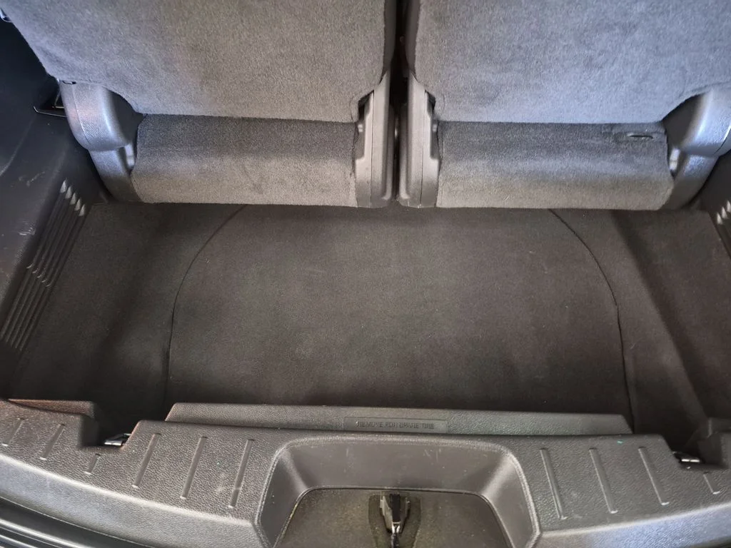 Used 2015 Ingot Silver Ford Limited image 19