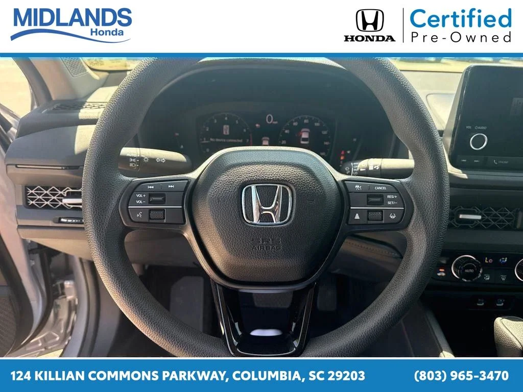 Certified Used 2025 Solar Silver Metallic Honda SE image 16