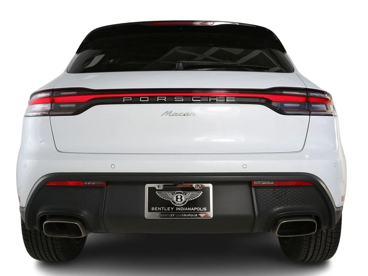 Used 2023 White Porsche Base image 12
