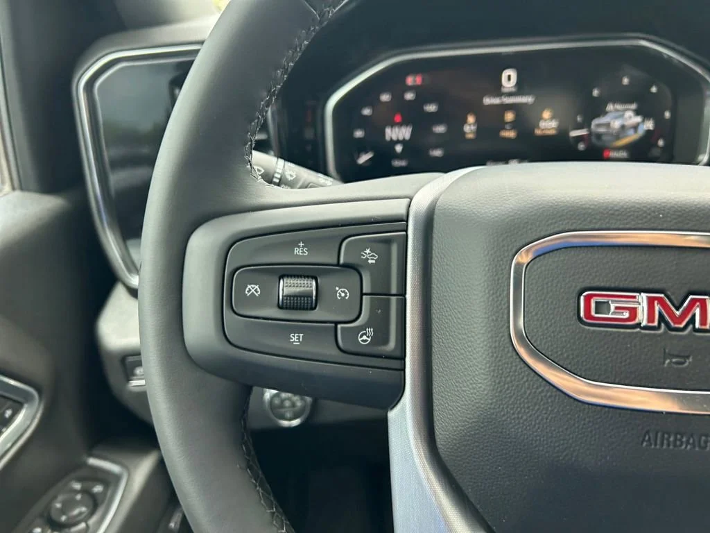 New 2026 Summit White GMC SLT image 33
