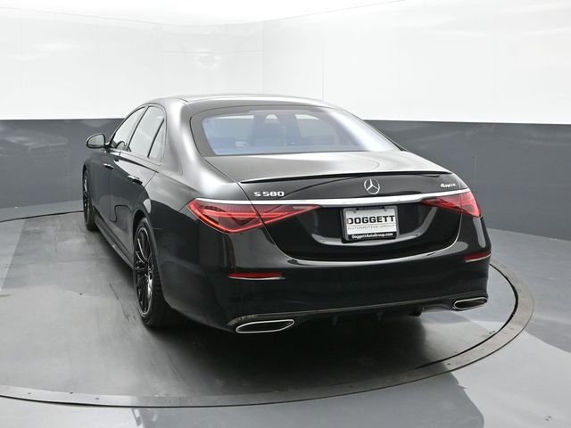 Used 2025 Black Mercedes-Benz S 580 image 8