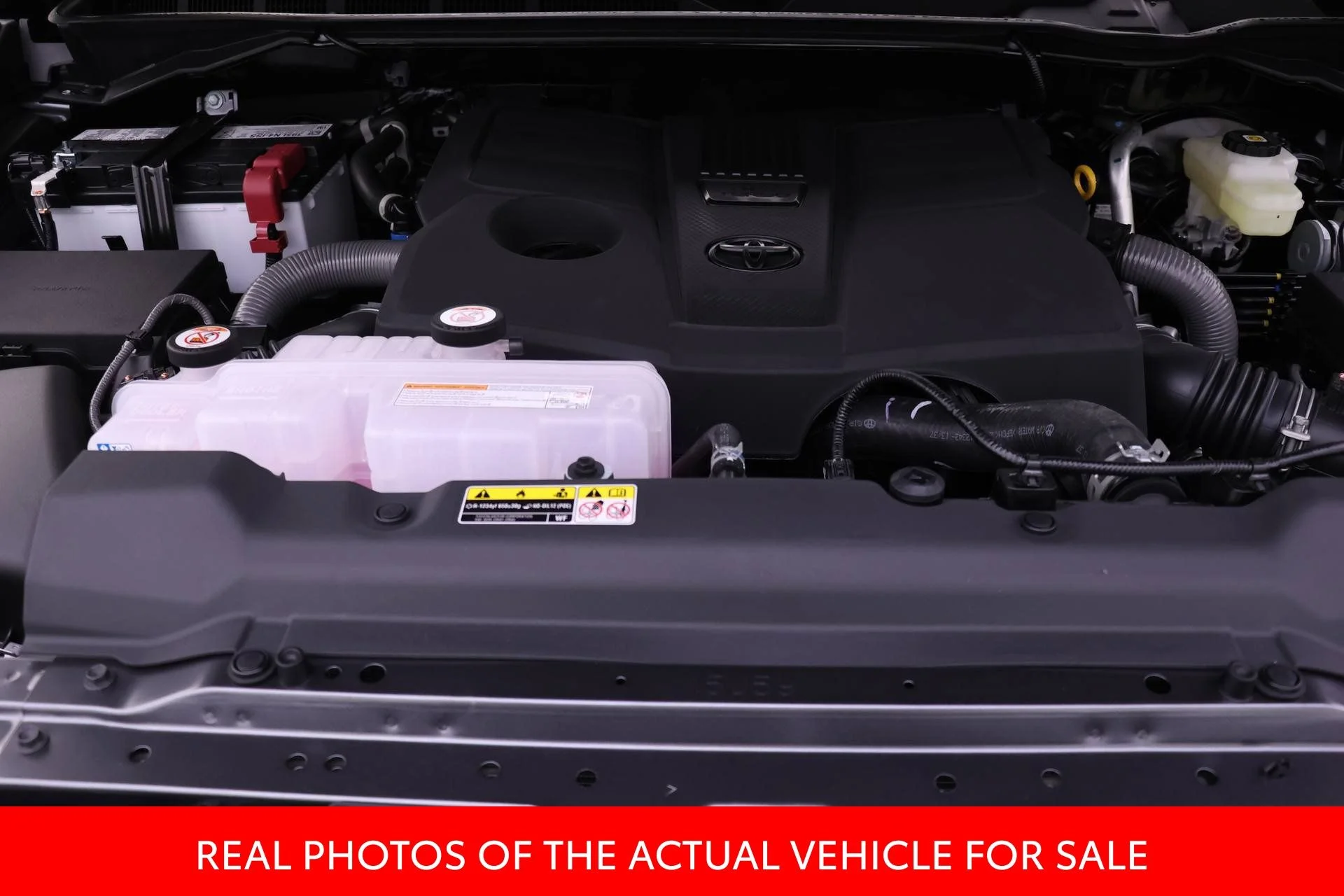 2026 Toyota Tundra SR5 - Photo 16