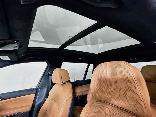 New 2027 Alpine White BMW xDrive40i image 23