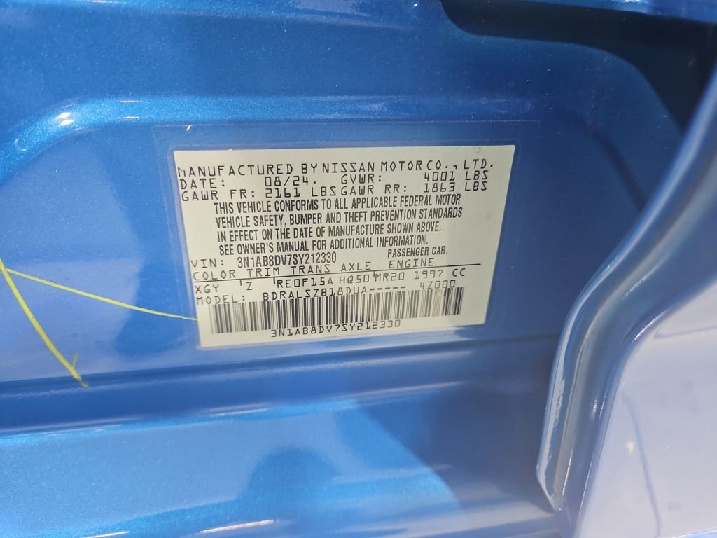 Certified Used 2025 Blue Nissan SR image 30
