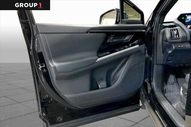 Certified Used 2024 BLACK Toyota  image 21