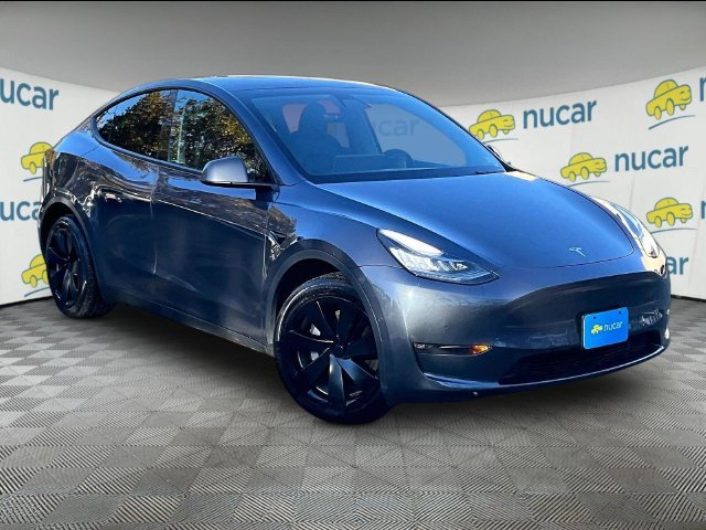 Used 2022 Gray Tesla Long Range image 1