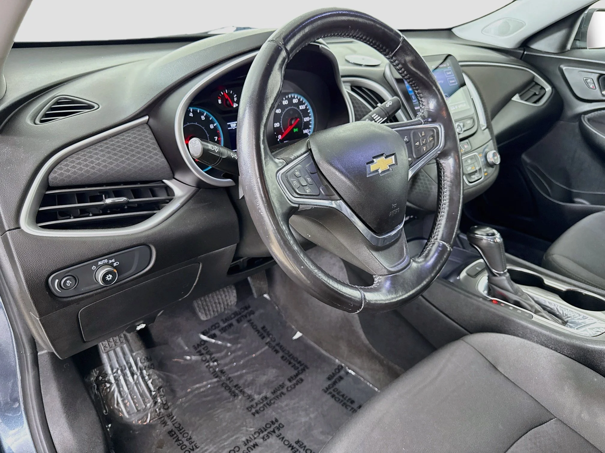 Used 2020 SHADOW GRAY METALLIC Chevrolet RS image 11
