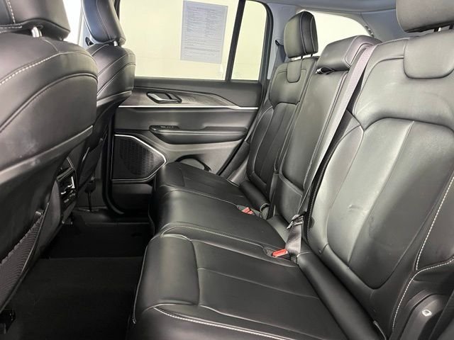 Used 2022 White Jeep Limited image 38