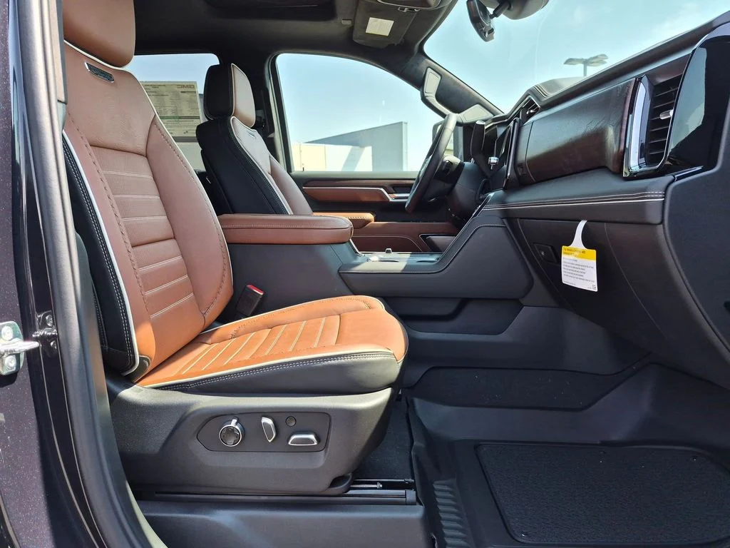 2026 GMC Sierra 3500HD Denali Ultimate - Photo 23