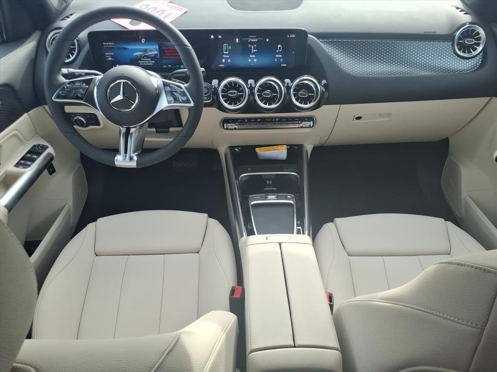 Used 2026 Polar White Mercedes-Benz GLA 250 image 8