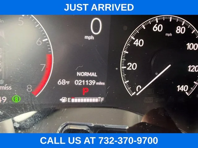 Used 2025 Still Night Pearl Honda EX image 10