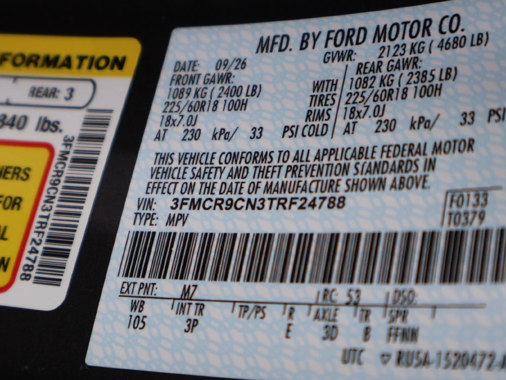 New 2026 Carbonized Gray Metallic Ford Outer Banks® image 41